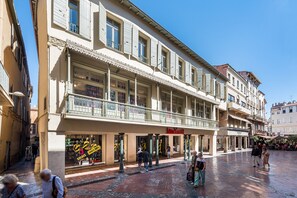 Front of property - La Loge de Mer - Lodge Urbain (Perpignan)