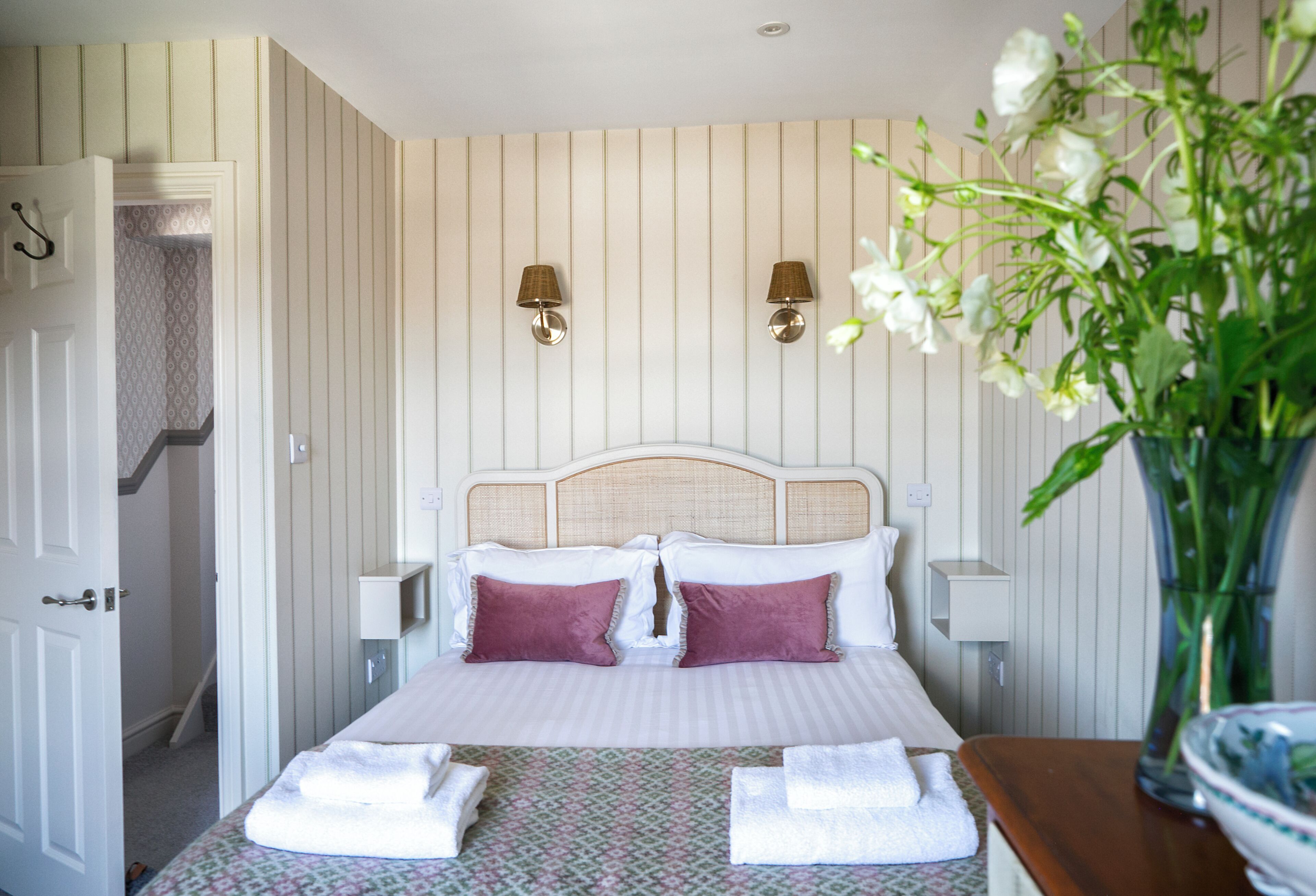 2 多间卧室、免费 WiFi