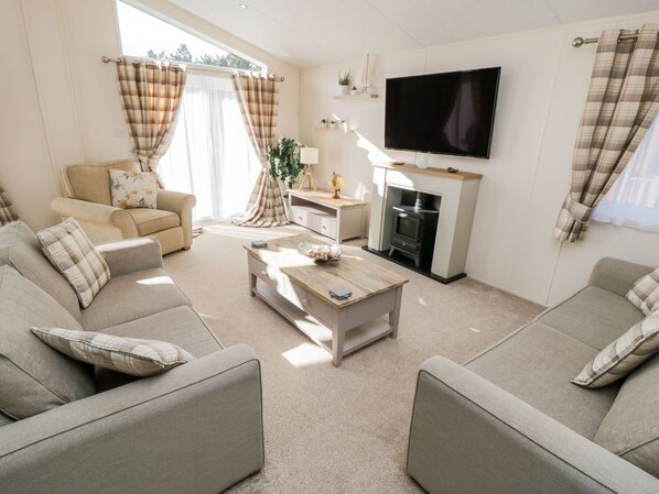 Living room - Rockpool Retreat (Saltburn-by-the-Sea)