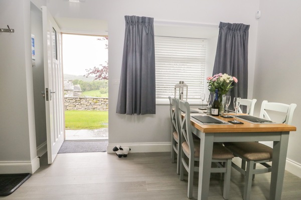 Cottage | Interior