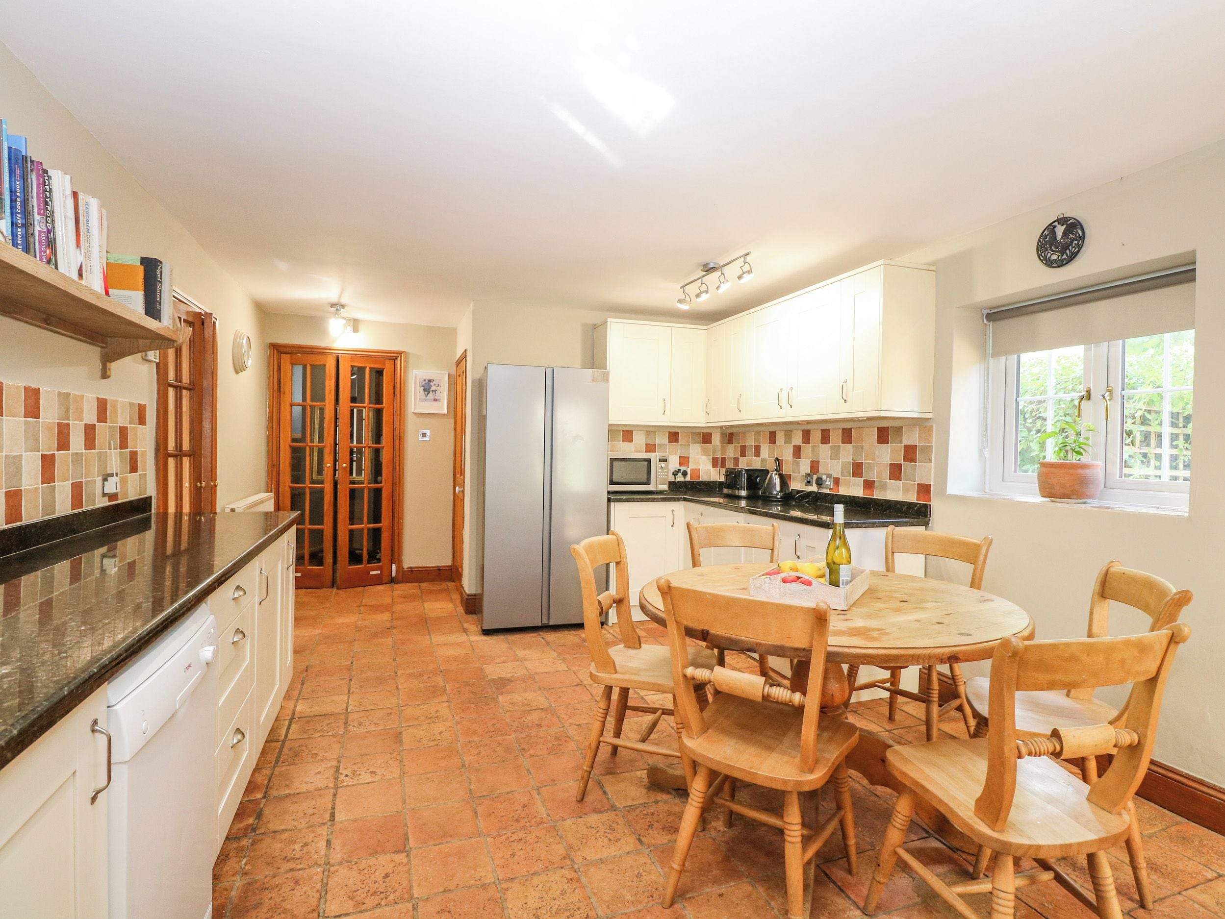 Cottage | Interior