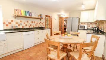 Cottage | Interior