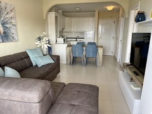 Living area - Luxury Apartment Balcon del Mar Costa del Silencio (Costa del Silencio)