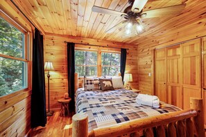 3 bedrooms, iron/ironing board, Internet, bed sheets