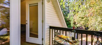 Wooded Cottage - 3 Mi to Clemson University