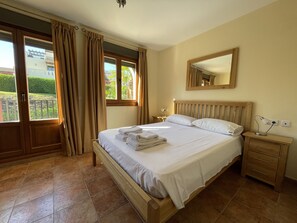 3 slaapkamers, gratis wifi, beddengoed