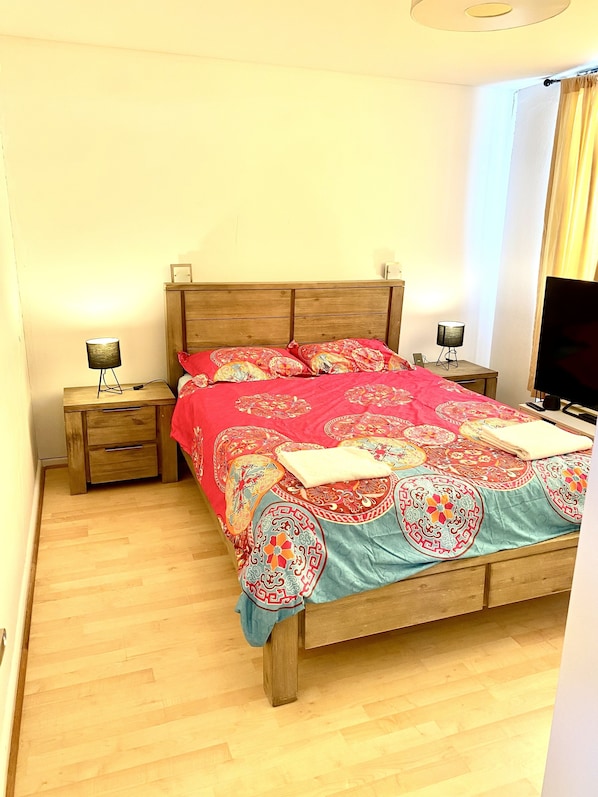 1 bedroom, iron/ironing board, free WiFi, bed sheets