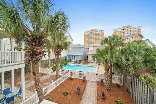 Beaches and Dreams by Book That Condo