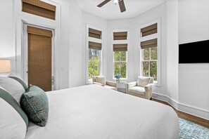 5 quartos, Wi-Fi de cortesia, roupa de cama