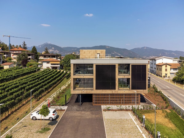 Parcheggio non assistito (CHF 5.35 al giorno)