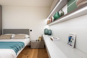 Dobbeltrom – panorama (50 sqm) | Skrivebord, skrivebord for bærbar PC, lydisolert og wi-fi (inkludert)