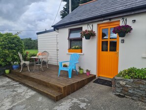 Apartment | Exterior - Lisheens Lodge (Kealkill)