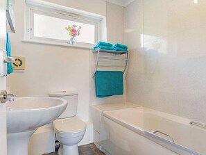 Apartment | Bathroom