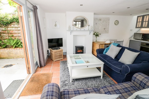 Cottage | Interior