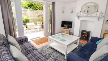 Cottage | Interior