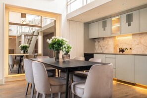 Restauration dans la chambre