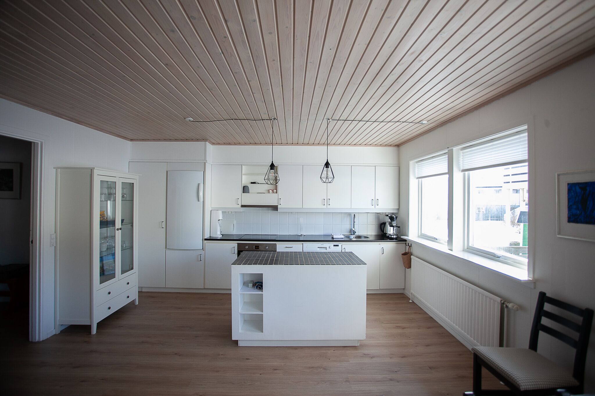 Premium Villa | Private kitchen | Full-size fridge, microwave, oven, stovetop