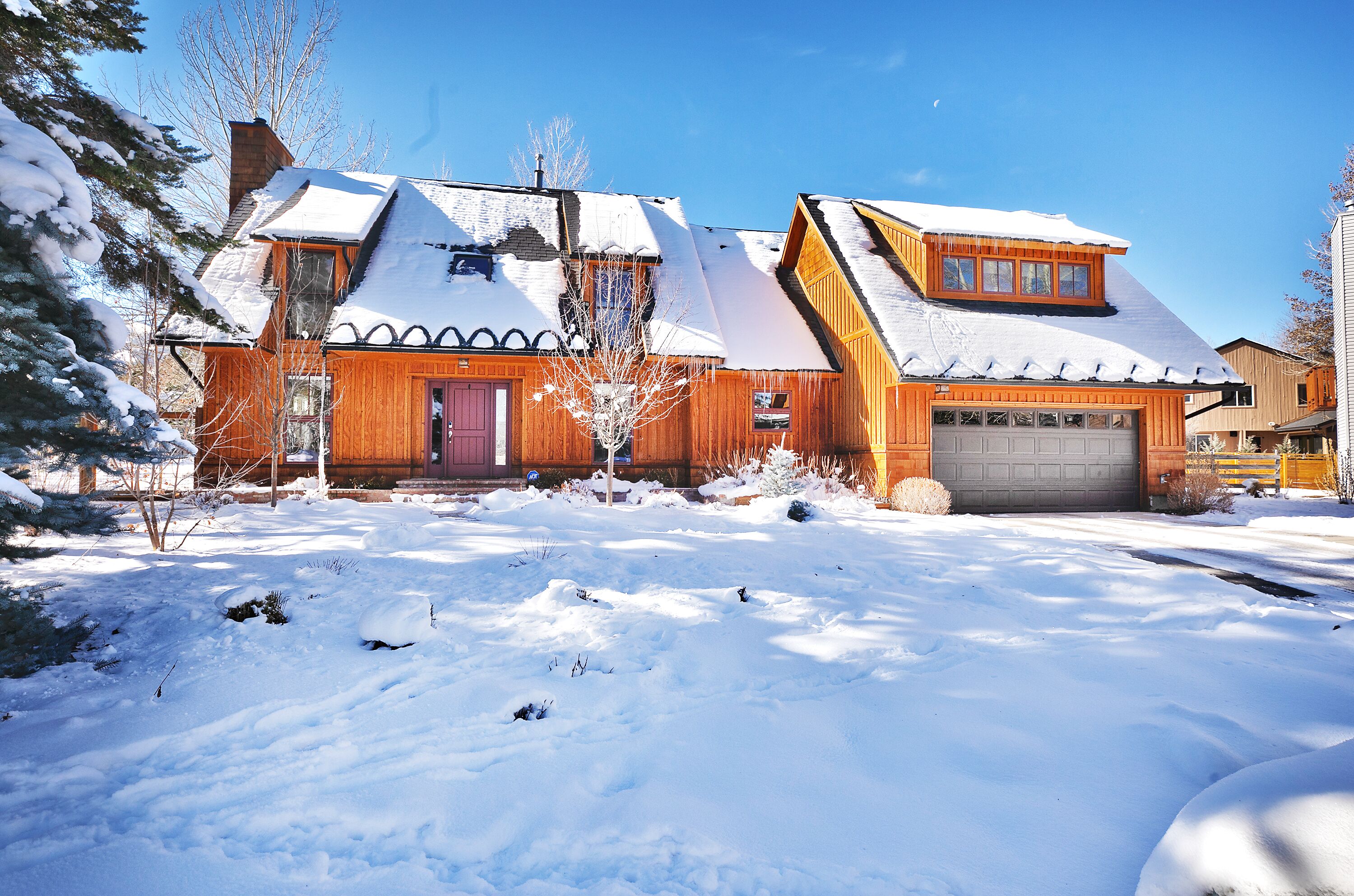 CENTRAL LOCATION: Beautiful Four Bedroom 3.5 Bath Home