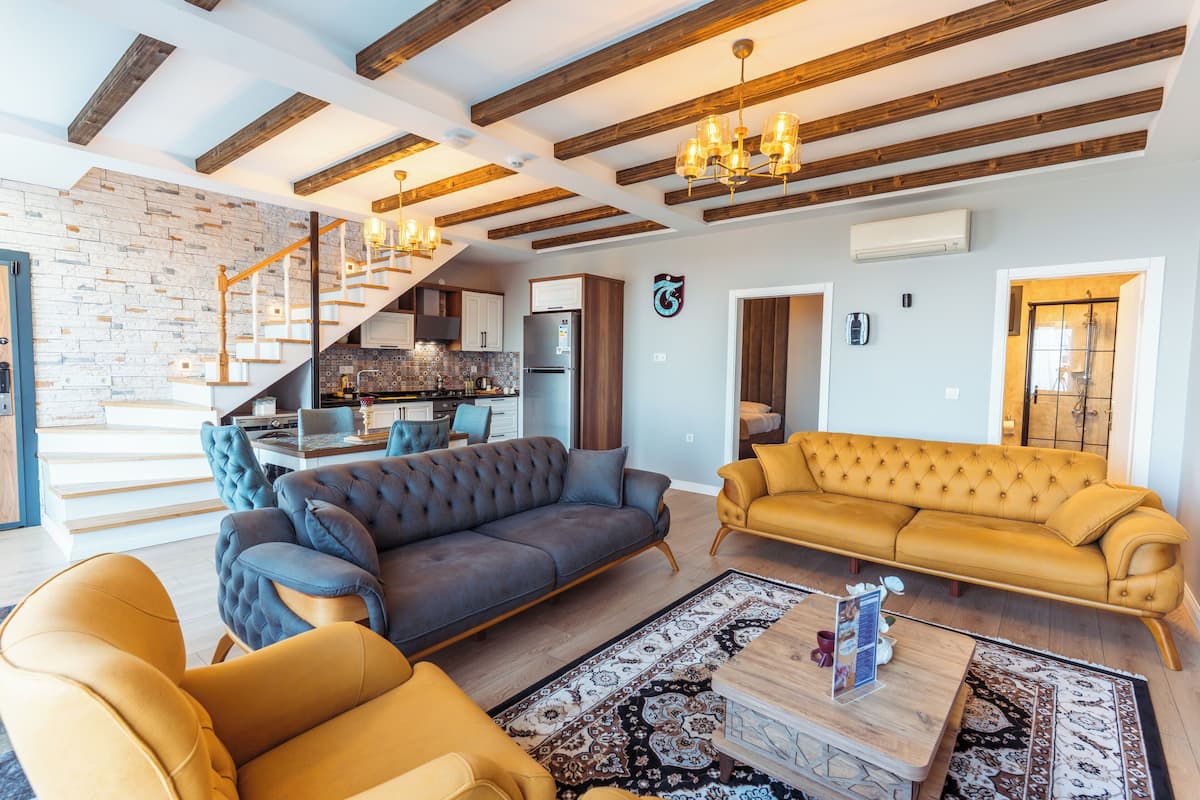 奢华复式 | 高档床上用品、羽绒被、Select Comfort 床、特色家居