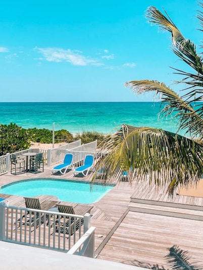 Beachfront 6br/5ba Home in Hope Town Bahamas w/ Pool and Large Deck