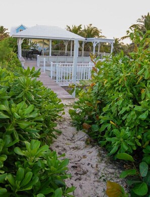 Property grounds - Beachfront 6br/5ba Home in Hope Town Bahamas w/ Pool and Large Deck (Elbow Cay)