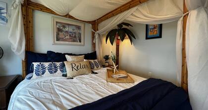 Fun Beach View house! Walk to the beach and the Casino!