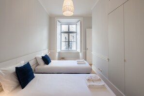 1 soverom, strykejern/-brett, wi-fi (inkludert) og sengetøy