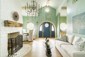 Villa Luxe, vue jardin | Coin séjour