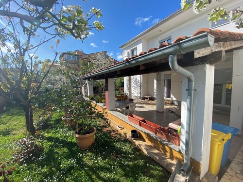 2 bedroom accommodation in Pula with terrace and barbecue