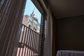 Standaard tweepersoonskamer | Kameruitzicht