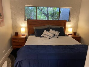 1 室のベッドルーム、デスク、アイロン / アイロン台、WiFi