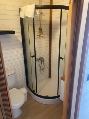 Comfort Tree House | Bathroom | Shower, hair dryer, towels, soap - Maia Hotel Ayasaranda (Cesme)
