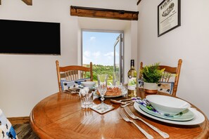 Cottage | Interior - Foxglove (Whitby)