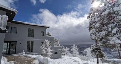 The Perch - Mountain modern retreat where Flagstaff meets the sky