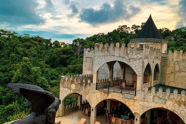 Ulkouima-allas, lämmitetty uima-allas