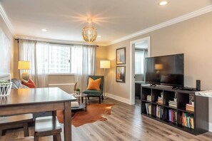 Télévision, espaces bureaux