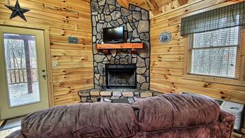TV, fireplace, DVD player