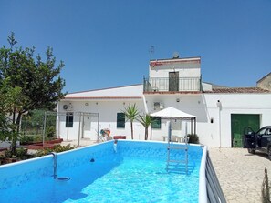 Piscina a l'aire lliure