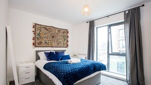 Appartement, salle de bains attenante