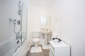 Departamento, baño en la habitación | Baño