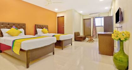 Itsy Hotels Carnival Inn