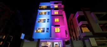 Itsy Hotels Carnival Inn