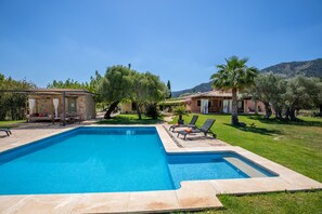 Piscina all'aperto