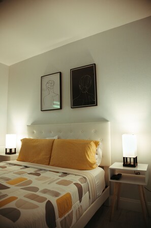 1 bedroom, desk, iron/ironing board, free WiFi