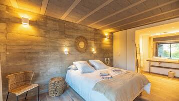 6 Schlafzimmer, BĂŒgeleisen/BĂŒgelbrett, Reisekinderbett, kostenloses WLAN