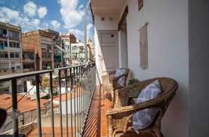 Property grounds - 32PAR1009 - Stylish and cute in Paralel (Barcelona)