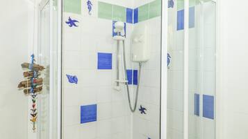 Cottage | Kamar mandi | Shower