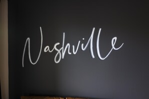 Interior - MUSE 1000 sqft Private Deck! Rooftop+Gym, Grill, Elevator, Free St Pk, Walk 2 DT (Nashville)
