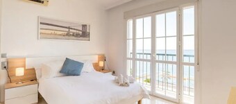 Villa facing the sea | Benalmadena | Swimming pool