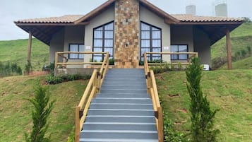 Doppia Premium | Biancheria da letto ipoallergenica, minibar, una cassaforte in camera